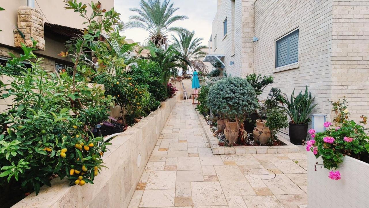 Primrose Boutique Apartment Ashdod Exterior photo